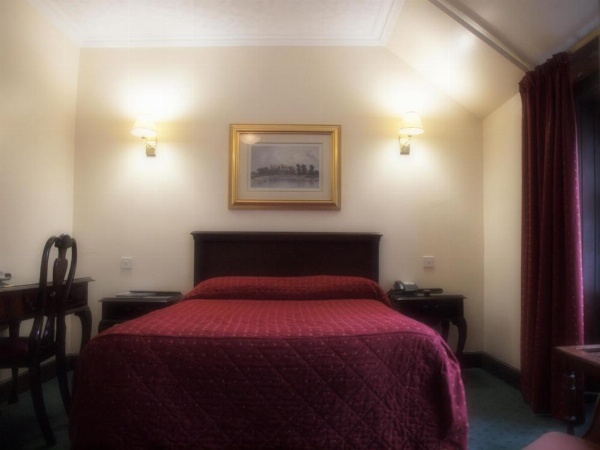 Argyll Arms Hotel image 12