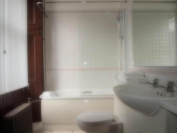 Argyll Arms Hotel image 13