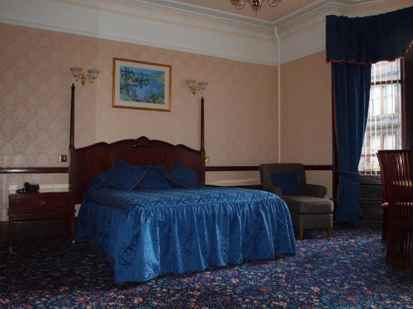 Argyll Arms Hotel image 19