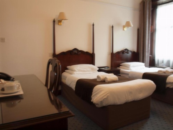 Argyll Arms Hotel image 25