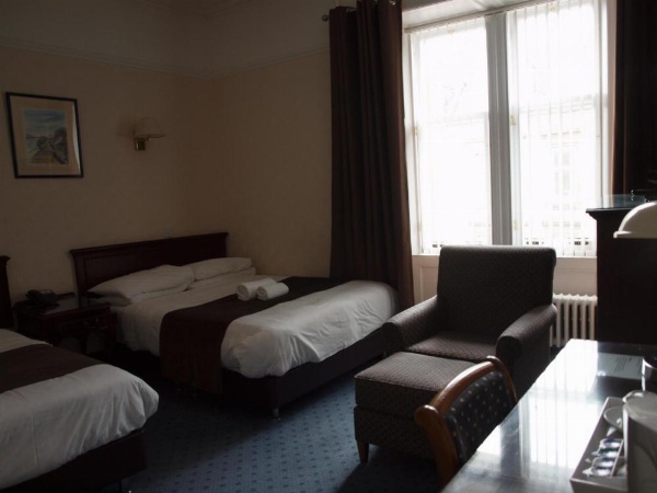Argyll Arms Hotel image 37